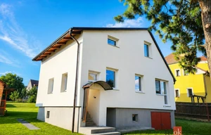 Family house for sale, 142m<sup>2</sup>, 995m<sup>2</sup> of land