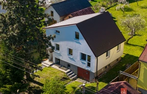 Family house for sale, 142m<sup>2</sup>, 995m<sup>2</sup> of land
