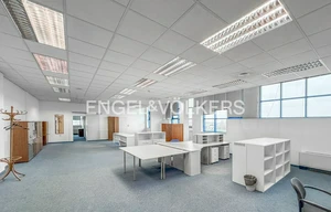 Office for rent, 670m<sup>2</sup>