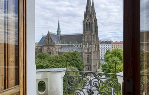 Apartment for rent, 5 bedrooms +, 255m<sup>2</sup>