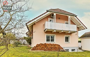 Family house for sale, 180m<sup>2</sup>, 576m<sup>2</sup> of land