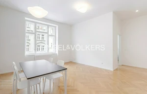 Apartment for rent, 4+1 - 3 bedrooms, 102m<sup>2</sup>
