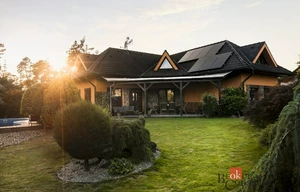 Family house for sale, 280m<sup>2</sup>, 981m<sup>2</sup> of land