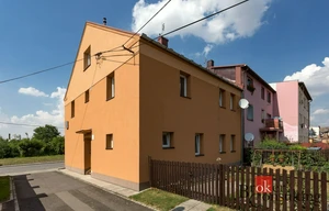 Family house for sale, 202m<sup>2</sup>, 295m<sup>2</sup> of land