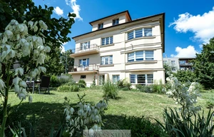 Apartment for rent, 4+kk - 3 bedrooms, 155m<sup>2</sup>