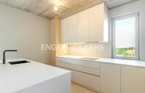 Apartment for rent, 4+kk - 3 bedrooms, 98m<sup>2</sup>
