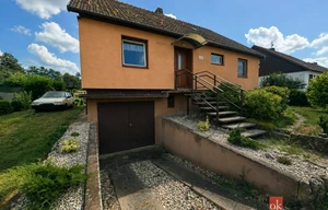 Family house for sale, 250m<sup>2</sup>, 802m<sup>2</sup> of land