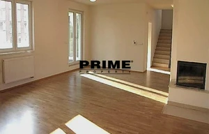 Family house for rent, 350m<sup>2</sup>, 1174m<sup>2</sup> of land