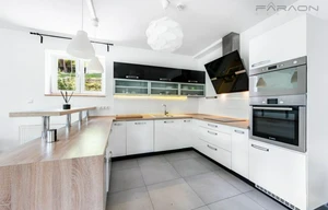 Apartment for rent, 2+kk - 1 bedroom, 92m<sup>2</sup>