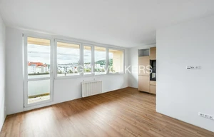Apartment for rent, 3+kk - 2 bedrooms, 75m<sup>2</sup>