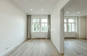 Apartment for rent, 4+kk - 3 bedrooms, 107m<sup>2</sup>