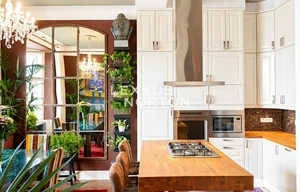 Apartment for rent, 4+1 - 3 bedrooms, 150m<sup>2</sup>