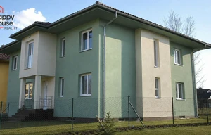 Family house for rent, 350m<sup>2</sup>, 1000m<sup>2</sup> of land