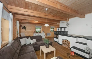 Family house for sale, 130m<sup>2</sup>, 700m<sup>2</sup> of land