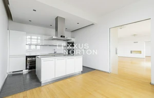 Apartment for rent, 5+1 - 4 bedrooms, 204m<sup>2</sup>