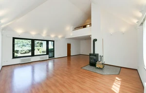 Office for rent, 417m<sup>2</sup>