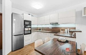 Apartment for rent, 4+kk - 3 bedrooms, 84m<sup>2</sup>