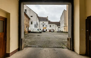 Parking space for rent, 9m<sup>2</sup>