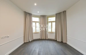 Apartment for rent, 4+kk - 3 bedrooms, 167m<sup>2</sup>