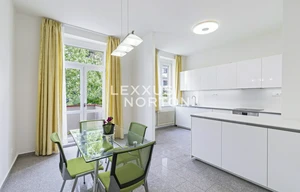 Apartment for rent, 4+1 - 3 bedrooms, 149m<sup>2</sup>