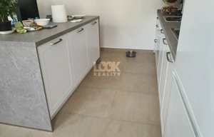 Apartment for rent, 2+kk - 1 bedroom, 65m<sup>2</sup>