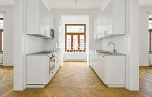 Apartment for rent, 2+1 - 1 bedroom, 82m<sup>2</sup>