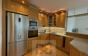 Apartment for rent, 5+kk - 4 bedrooms, 130m<sup>2</sup>