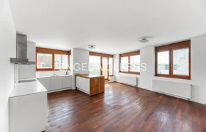 Apartment for rent, 3+kk - 2 bedrooms, 97m<sup>2</sup>