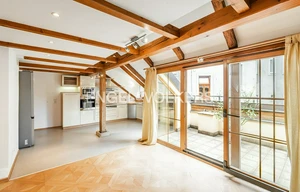 Apartment for rent, 4+kk - 3 bedrooms, 221m<sup>2</sup>