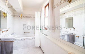 Apartment for rent, Flatshare, 210m<sup>2</sup>