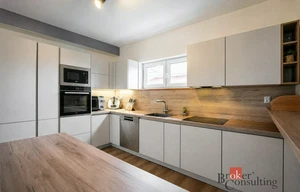 Apartment for sale, 4+kk - 3 bedrooms, 103m<sup>2</sup>