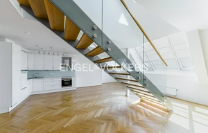 Apartment for rent, 4+kk - 3 bedrooms, 168m<sup>2</sup>