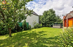 Family house for rent, 200m<sup>2</sup>, 408m<sup>2</sup> of land