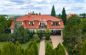 Villa for sale, 444m<sup>2</sup>, 2325m<sup>2</sup> of land