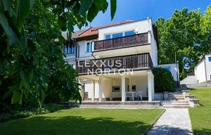Family house for rent, 224m<sup>2</sup>, 858m<sup>2</sup> of land