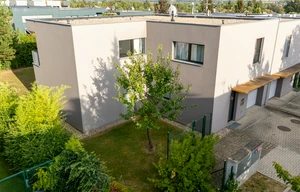 Family house for rent, 204m<sup>2</sup>, 548m<sup>2</sup> of land