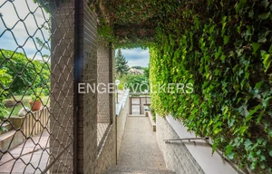 Apartment for rent, 3+1 - 2 bedrooms, 120m<sup>2</sup>