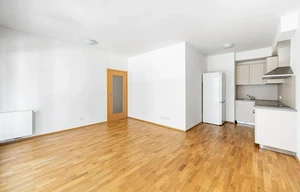 Apartment for rent, 2+kk - 1 bedroom, 58m<sup>2</sup>