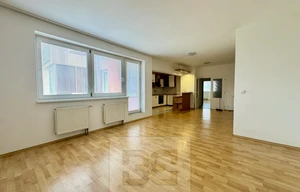 Apartment for rent, 2+kk - 1 bedroom, 69m<sup>2</sup>