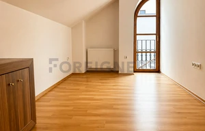 Apartment for rent, 4+kk - 3 bedrooms, 162m<sup>2</sup>