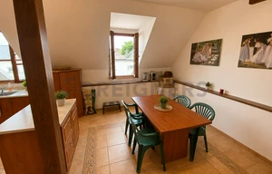 Apartment for rent, 4+kk - 3 bedrooms, 162m<sup>2</sup>