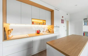Apartment for rent, 4+kk - 3 bedrooms, 91m<sup>2</sup>