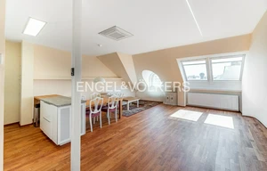 Apartment for rent, 4+kk - 3 bedrooms, 150m<sup>2</sup>