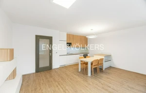 Apartment for rent, 2+kk - 1 bedroom, 70m<sup>2</sup>