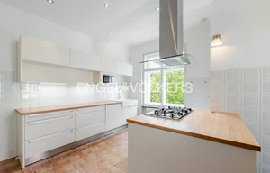 Apartment for rent, 5+1 - 4 bedrooms, 146m<sup>2</sup>