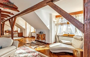 Apartment for rent, 4+1 - 3 bedrooms, 184m<sup>2</sup>
