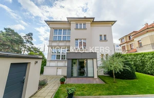 Villa for rent, 434m<sup>2</sup>, 600m<sup>2</sup> of land