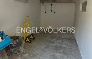 Garage for rent, 15m<sup>2</sup>