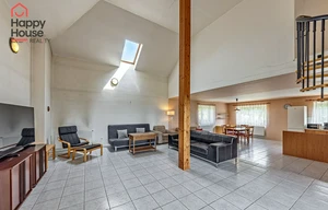 Family house for sale, 424m<sup>2</sup>, 1861m<sup>2</sup> of land