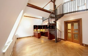 Apartment for rent, 4+kk - 3 bedrooms, 195m<sup>2</sup>